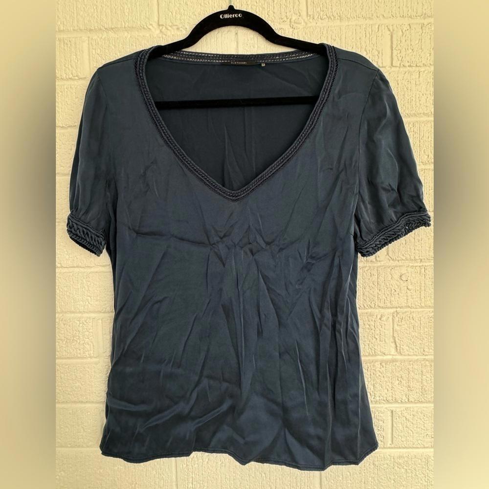 Silk blouse, Elie Tahari Women's V-Neck Top - Picture 2 of 8